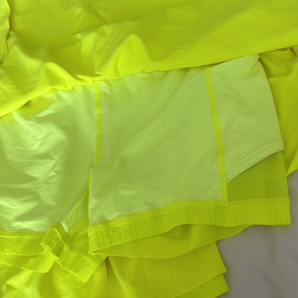 Lululemon Athletica Court Rival High Rise Skirt Size 6 - Picture 5 of 5